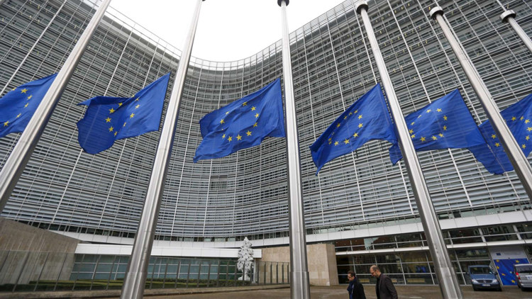 Сколько зарабатывают работники Еврокомиссии