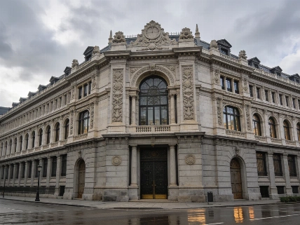 Spain Raises Growth Forecast as Energy Costs Drive Inflation RUSSPAIN.com