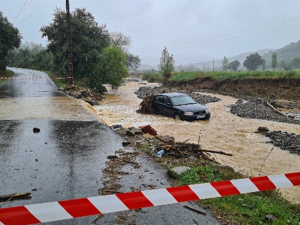 Man found dead after car swept away by floods in Olivella RUSSPAIN.com