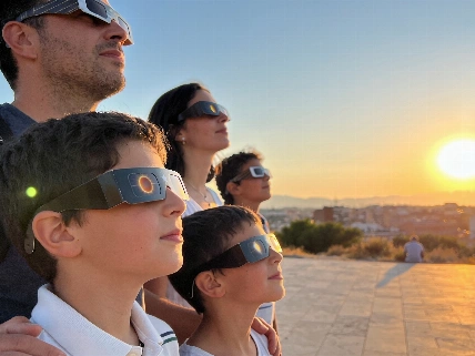 Total solar eclipse to darken Castilla-La Mancha in 2026 RUSSPAIN.com