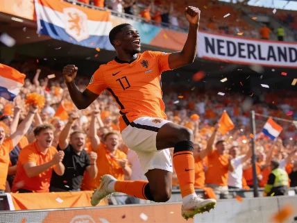 Brian Brobbey Delivers for Netherlands as Koeman Finds His Striker RUSSPAIN.com