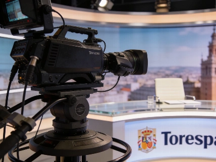 RTVE reunites Telediario presenters for its 70th anniversary RUSSPAIN.com