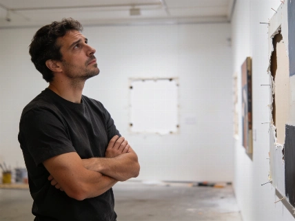 Valladolid Art Show Cancelled Over 'Fachadolid' Reference, Artist Alleges Censorship RUSSPAIN.com