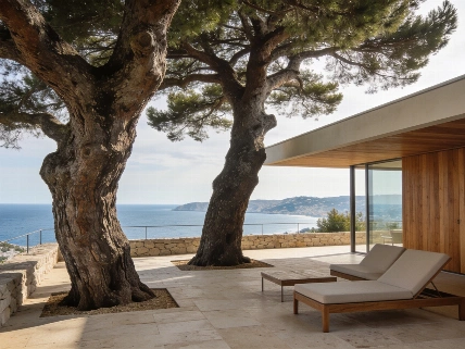 Mediterranean villa in Marseille blends family history with the landscape RUSSPAIN.com