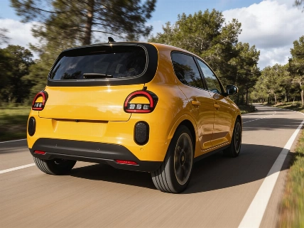 Spanish buyers pay over 50% more for electric cars than drivers in China RUSSPAIN.com