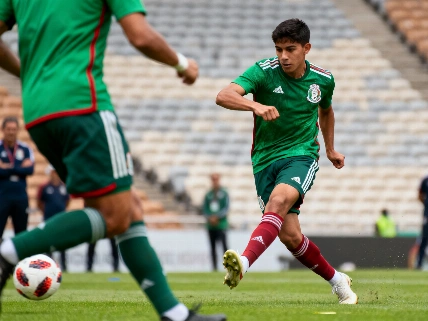Security Tightened in Mexico City Ahead of Mexico-England World Cup Clash RUSSPAIN.com