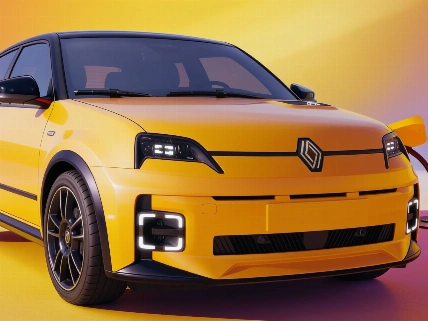 Renault 5 2026 Unveiled: More Power, Greater Range, Classic Touch RUSSPAIN.com