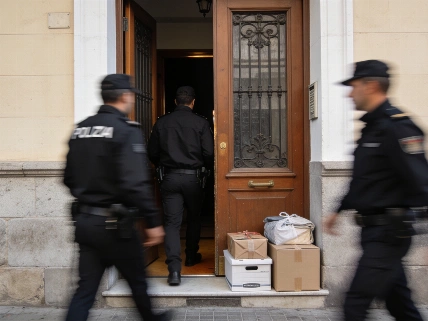 Ayuso turns Maricarmen eviction into a national housing fight RUSSPAIN.com