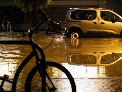 Deadly floods shut down metro and schools in eastern Spain RUSSPAIN.com