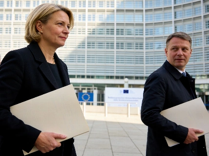 EU plans 30,000-strong Frontex force after Ceuta crisis RUSSPAIN.com