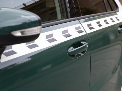 Guardia Civil rolls out 200 covert sedans for undercover work RUSSPAIN.com