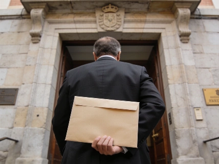 Hazte Oír asks Spain's Supreme Court to investigate seven Constitutional Court judges RUSSPAIN.com