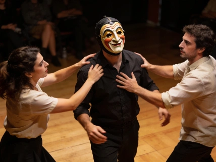 Madrid stages Creduto Morto in an Italian comedy revival RUSSPAIN.com