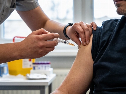 Spain Opens 2026 Flu and COVID Vaccination Campaign RUSSPAIN.com