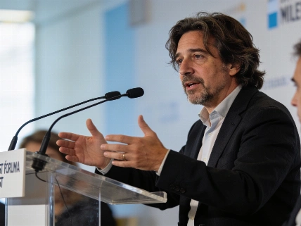 Milei attacks Sánchez and urges expulsion of Spanish socialists RUSSPAIN.com