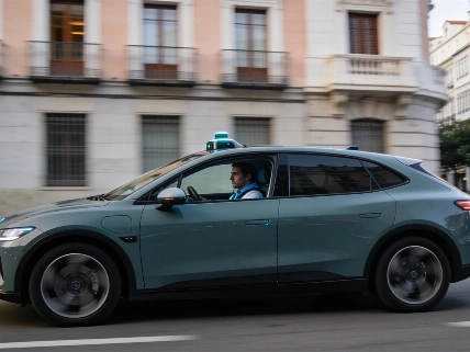 Waymo and Uber prepare Madrid robotaxi tests as jobs remain unclear RUSSPAIN.com