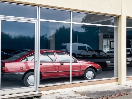 Abandoned Ford dealership in Germany hides untouched 1980s cars RUSSPAIN.com