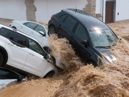 President García-Page surveys flood devastation in Madrigueras RUSSPAIN.com