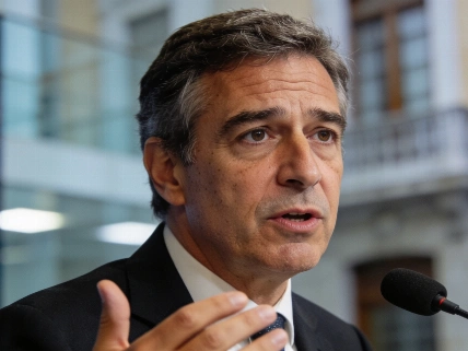 Urtasun ties Frente Amplio reset to housing vote RUSSPAIN.com