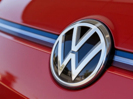 Volkswagen orders record recall over steering bolt risk RUSSPAIN.com