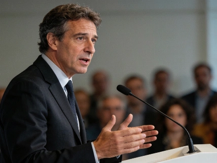 Feijóo pledges a tougher response to unrest in Barcelona RUSSPAIN.com