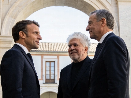 Almodóvar and Cercas receive France's highest cultural honour RUSSPAIN.com