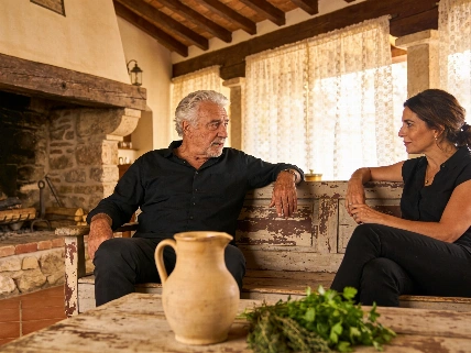 José Coronado shares his personal rules for love after sixty RUSSPAIN.com