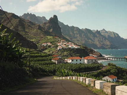 Hermigua: the world’s most temperate village RUSSPAIN.com