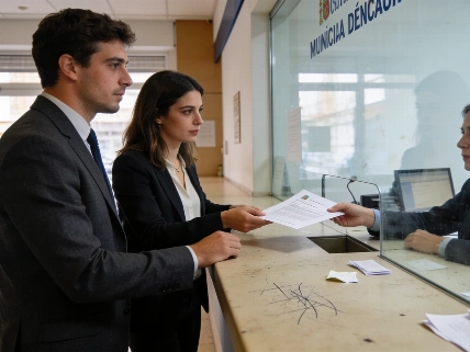 Public sector job race intensifies as only ten days to apply for key posts RUSSPAIN.com