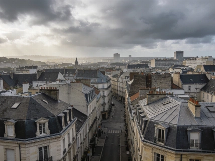 Clouds and Wind Dominate Guingamp as Temperatures Hold Steady RUSSPAIN.com