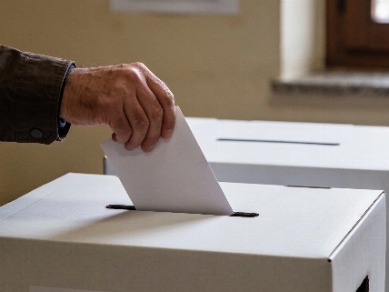 Atienza casts PSOE vote as protest over left-wing split RUSSPAIN.com