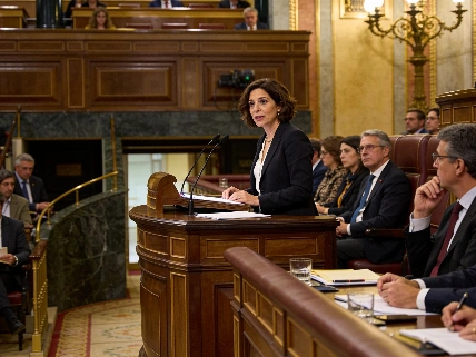 Robles to Defend Armed Forces and Ceuta’s Status Amid Migration Crisis RUSSPAIN.com