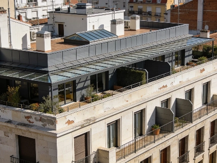 Luxury Madrid Penthouse Deal Reveals Systemic Failures in Ayuso Administration RUSSPAIN.com