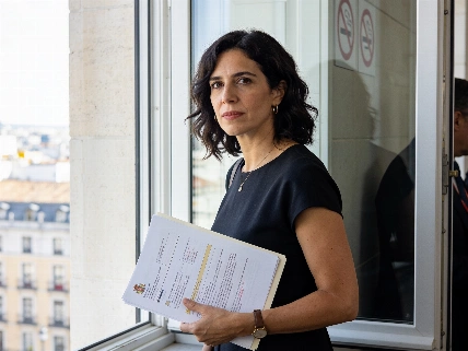 Ayuso under fire over luxury penthouse as Madrid debate nears RUSSPAIN.com
