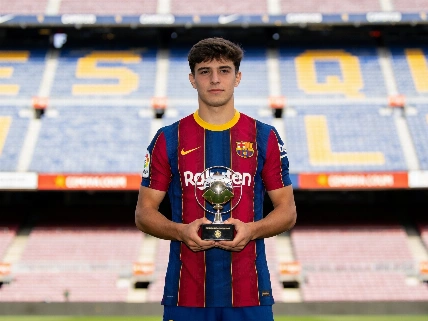 Lamine Yamal sets early career record with Barcelona trophy haul RUSSPAIN.com