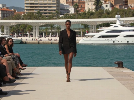 Barcelona Fashion Week returns to the waterfront with new brands and rising costs RUSSPAIN.com