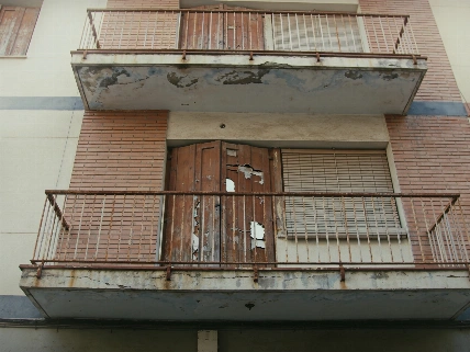Government under fire after Maricarmen eviction sparks housing crisis talks RUSSPAIN.com