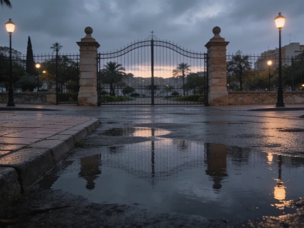 Granada under yellow alert: heavy rain and storms expected for two days RUSSPAIN.com