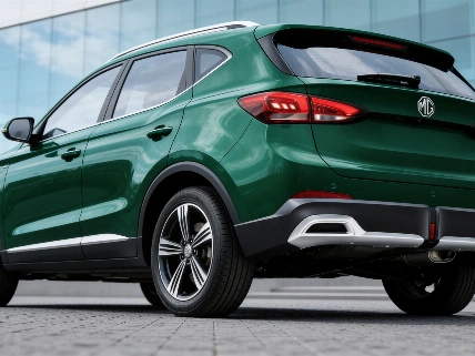 MG ZS Hybrid gets major upgrade for Spanish market RUSSPAIN.com