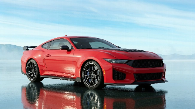 Ford Prepares Off-Road Mustang Baja with V8 and All-Wheel Drive RUSSPAIN.com
