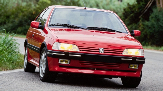 Classic cars from the 80s and 90s set for sharp price rise RUSSPAIN.com