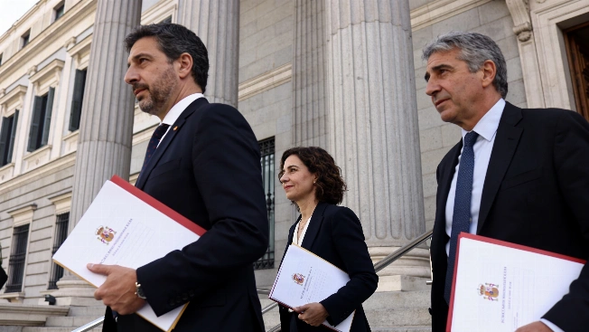 IU Demands Government Answers on Ceuta Crisis and Foreign Dependence RUSSPAIN.com
