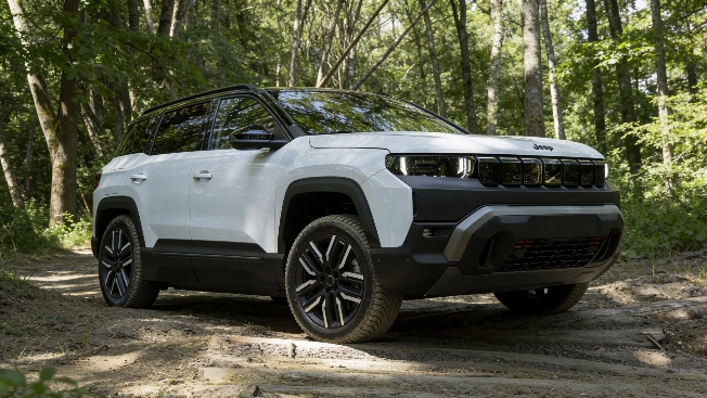 Jeep Compass 4xe Sets New Standard for Electric Off-Road SUVs RUSSPAIN.com