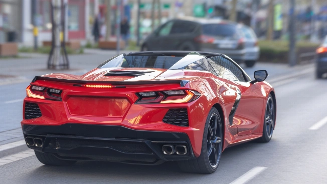 London’s Supercar Parking Crackdown Fails as Gulf Owners Ignore Fines RUSSPAIN.com