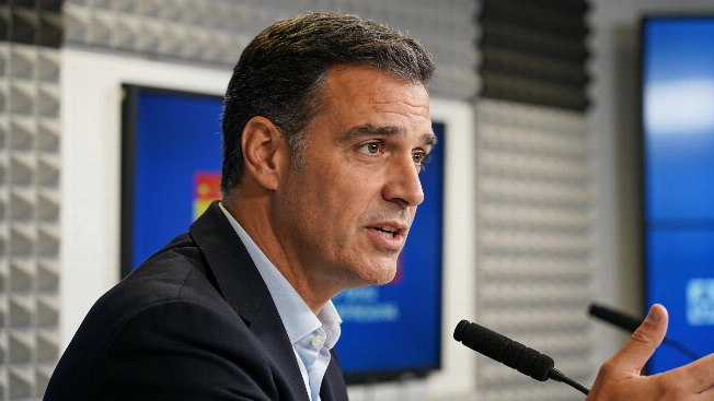 Pedro Sánchez Signals Readiness for 2027 Election Amid Opposition Criticism RUSSPAIN.com