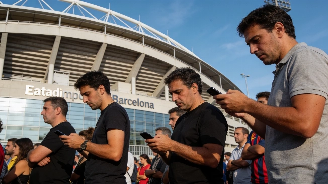 Oasis limits Barcelona concert tickets to lottery registration RUSSPAIN.com