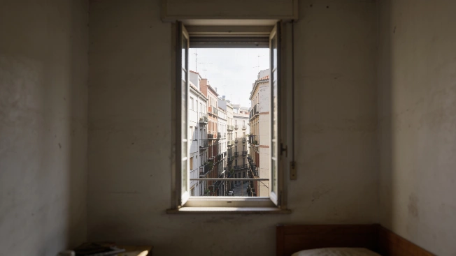 Rent pushes one in three working tenants into poverty RUSSPAIN.com