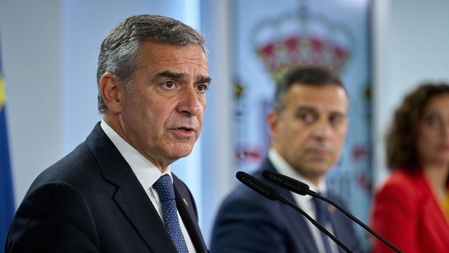 Interior Minister Disputes CNI Warning on Ceuta Migrant Surge RUSSPAIN.com