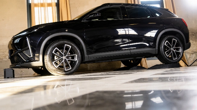 Dongfeng steps up its electric and hybrid game in Spain RUSSPAIN.com