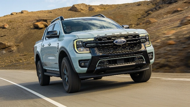 Ford Ranger PHEV Arrives in Europe With Power and Zero-Emission Capability RUSSPAIN.com
